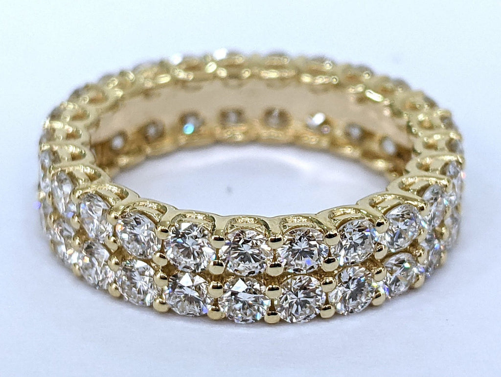 Anello veretta in oro giallo 18k e diamanti naturali 3.60ct