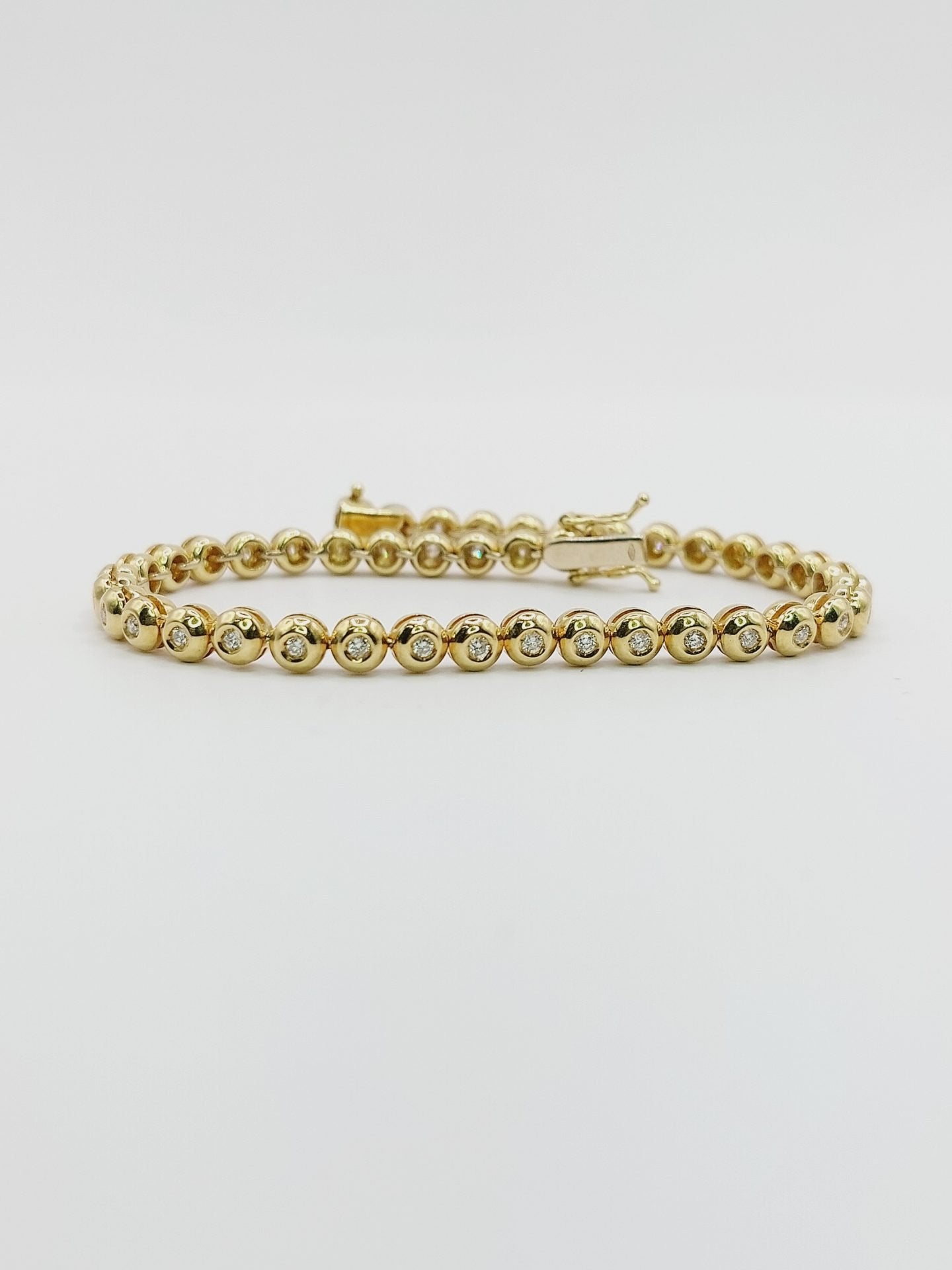 bracciale tennis a cipollina in oro bianco 18k e diamanti naturali 1,5 ct