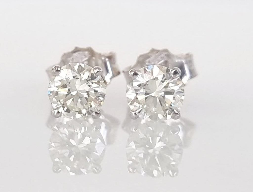 Orecchini - 18 carati Oro bianco - 0.66ct. tw. Diamante (Naturale)