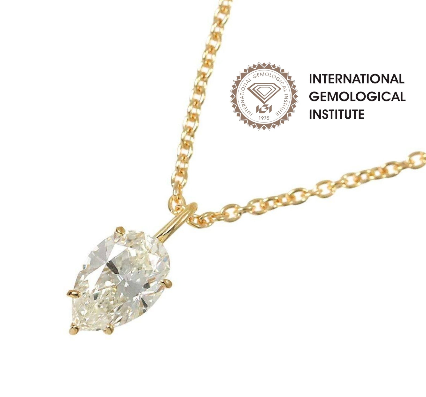 Collana  in oro 18k e diamante naturale pera certificato IGI 0.50ct D IF