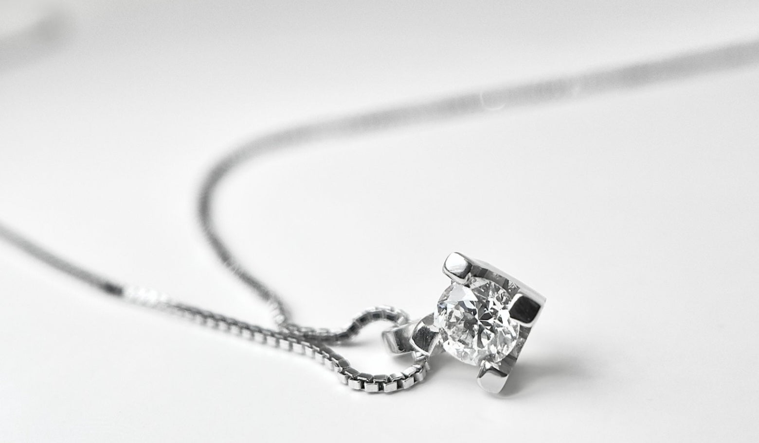 Collana con ciondolo -18 carati Oro bianco Diamante (Naturale) - Diamante 0.10ct