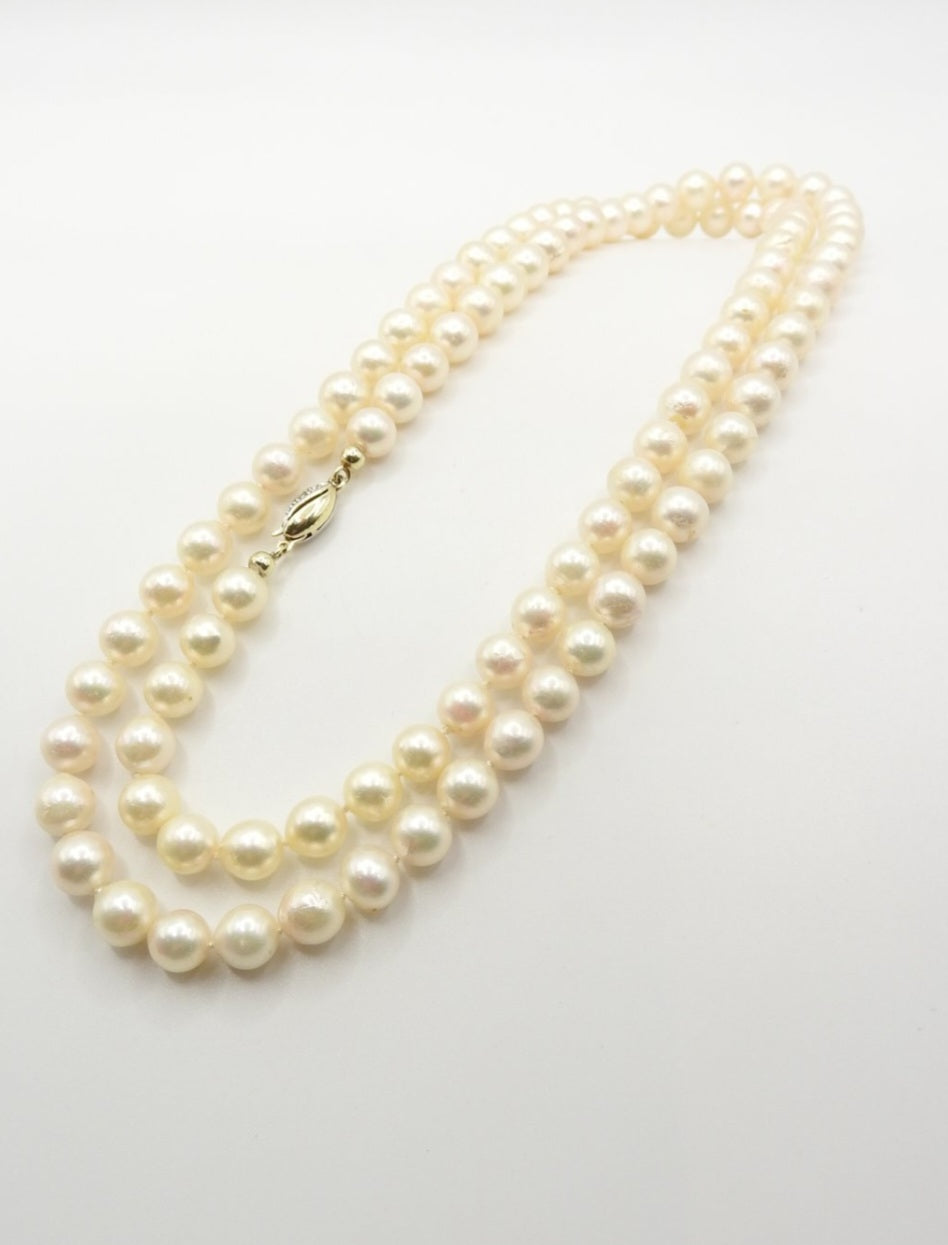 Collana in oro bianco 18k e perle naturale akoya e diamanti naturali