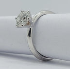 Anello solitario diamante naturale  1.50 ct certificato IGI D VVS1