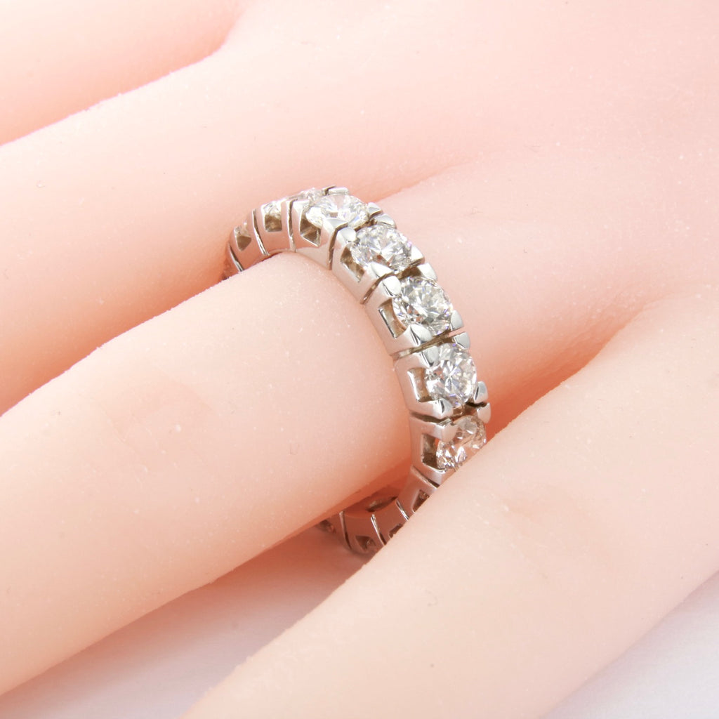 Anello Eternity con 3.50 ct  diamanti Naturali