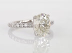 Anello solitario in oro bianco e diamanti naturali ovale 1.99 ct