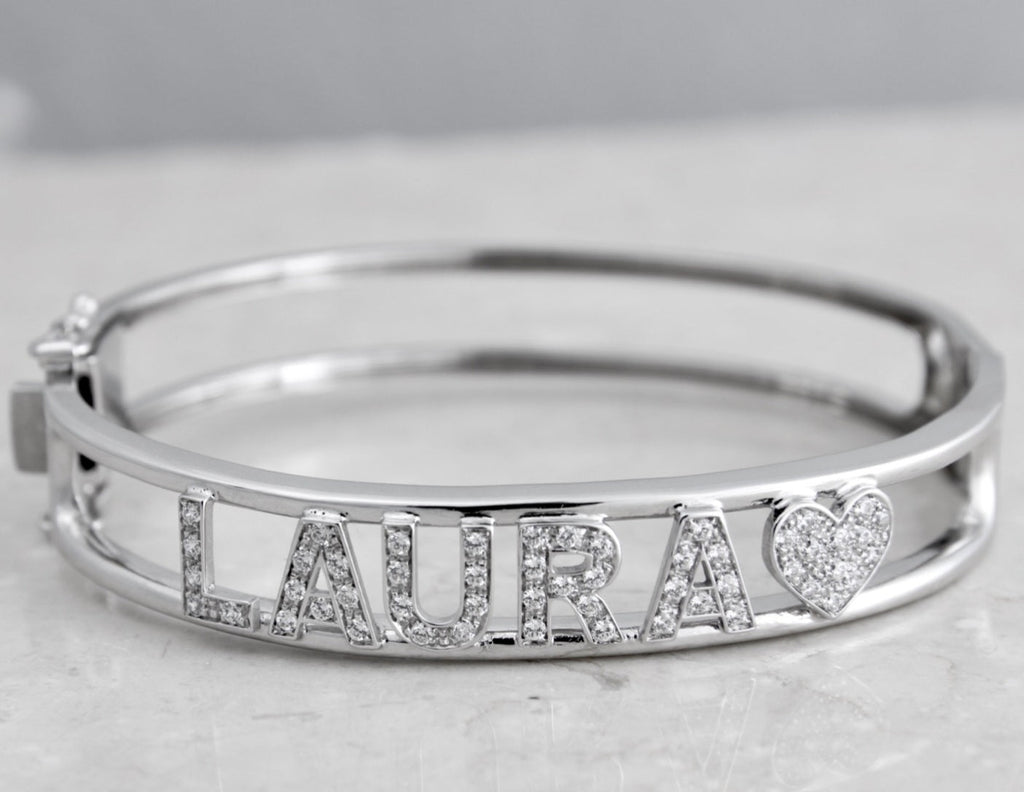 Bracciale personalizzato in oro bianco 18k e diamanti naturali