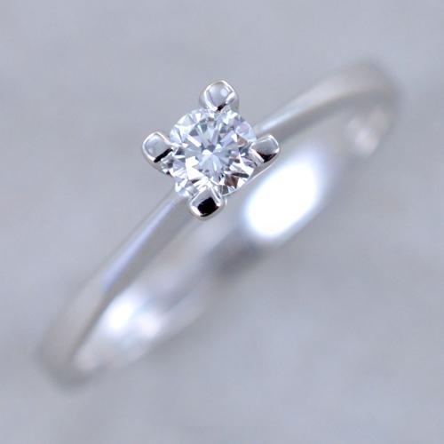 anello solitario  certificato HRD in oro bianco 18k e diamante naturali centrale 0,34ct