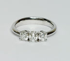 anello trilogy in oro bianco 18k con 3 diamanti naturali 0,60ct