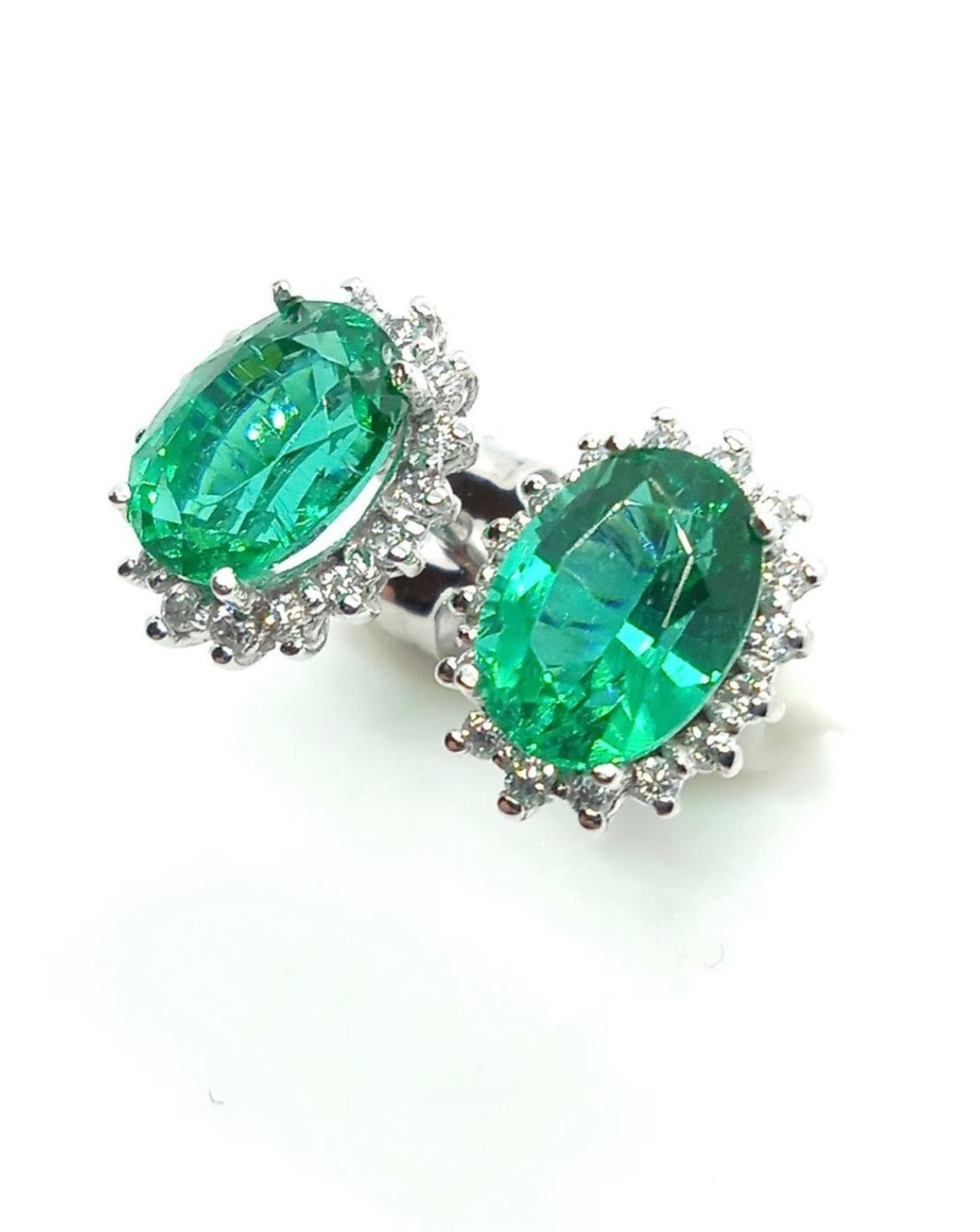 Orecchini - 18 carati Oro bianco Smeraldo - Diamante