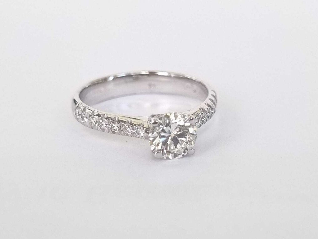 Anello di fidanzamento - 18 carati Oro bianco - 0.97ct. tw. Diamante (Naturale) - Diamante