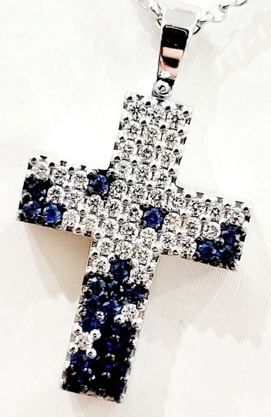 Collana con ciondolo - 18 carati Oro bianco - 2.62ct. Cw. Zaffiro - Diamante