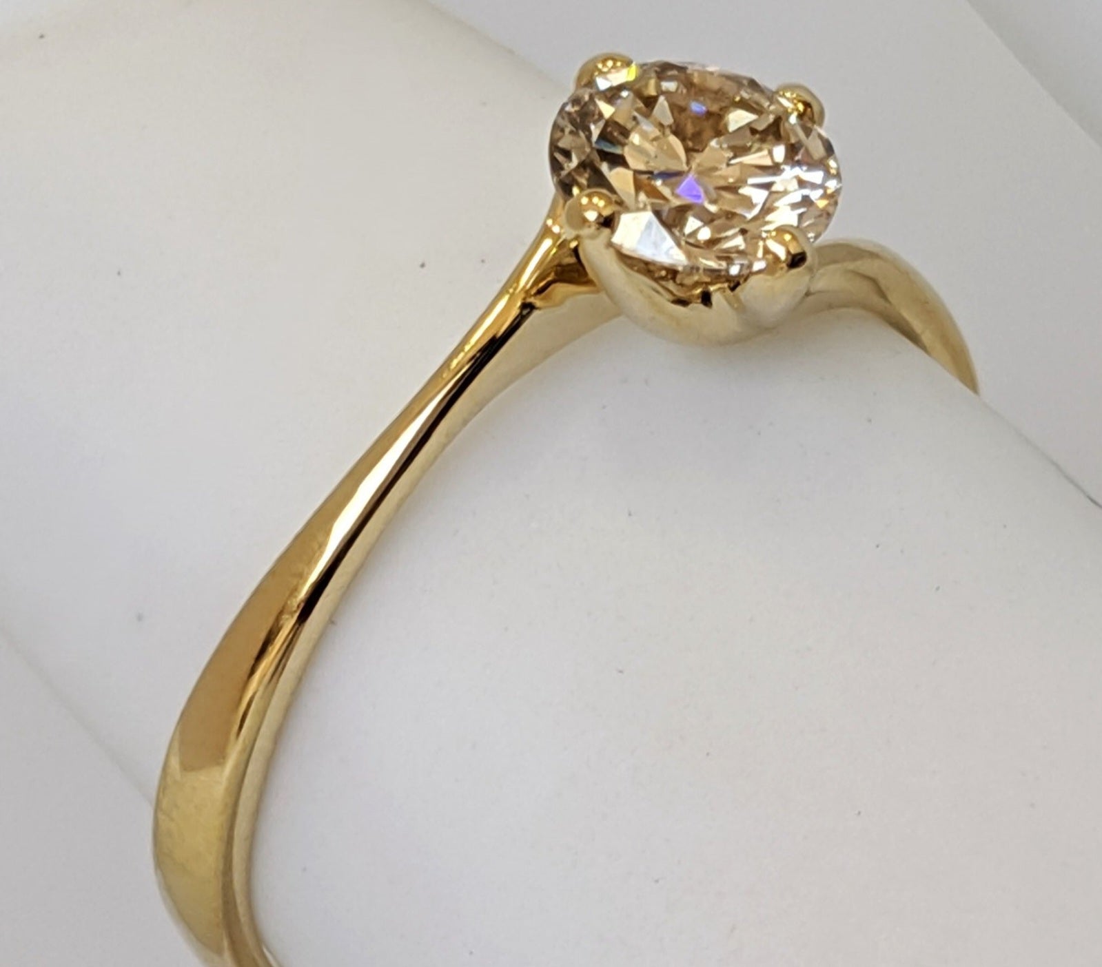 Anello di fidanzamento - 18k giallo - 0.54ct. tw. Diamante (Naturale)