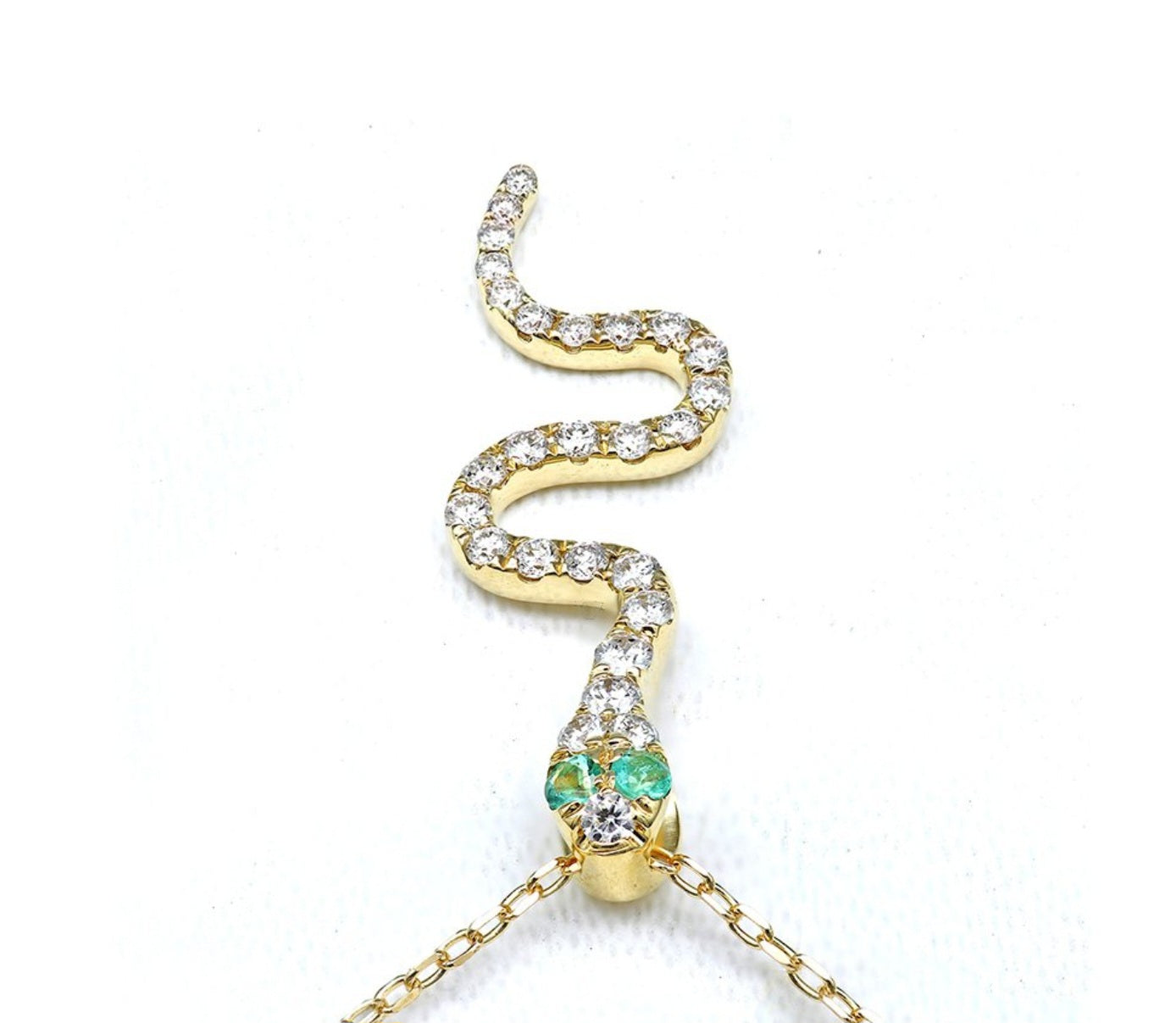 Collana con ciondolo in oro giallo 18k con diamanti naturali 0.35ct