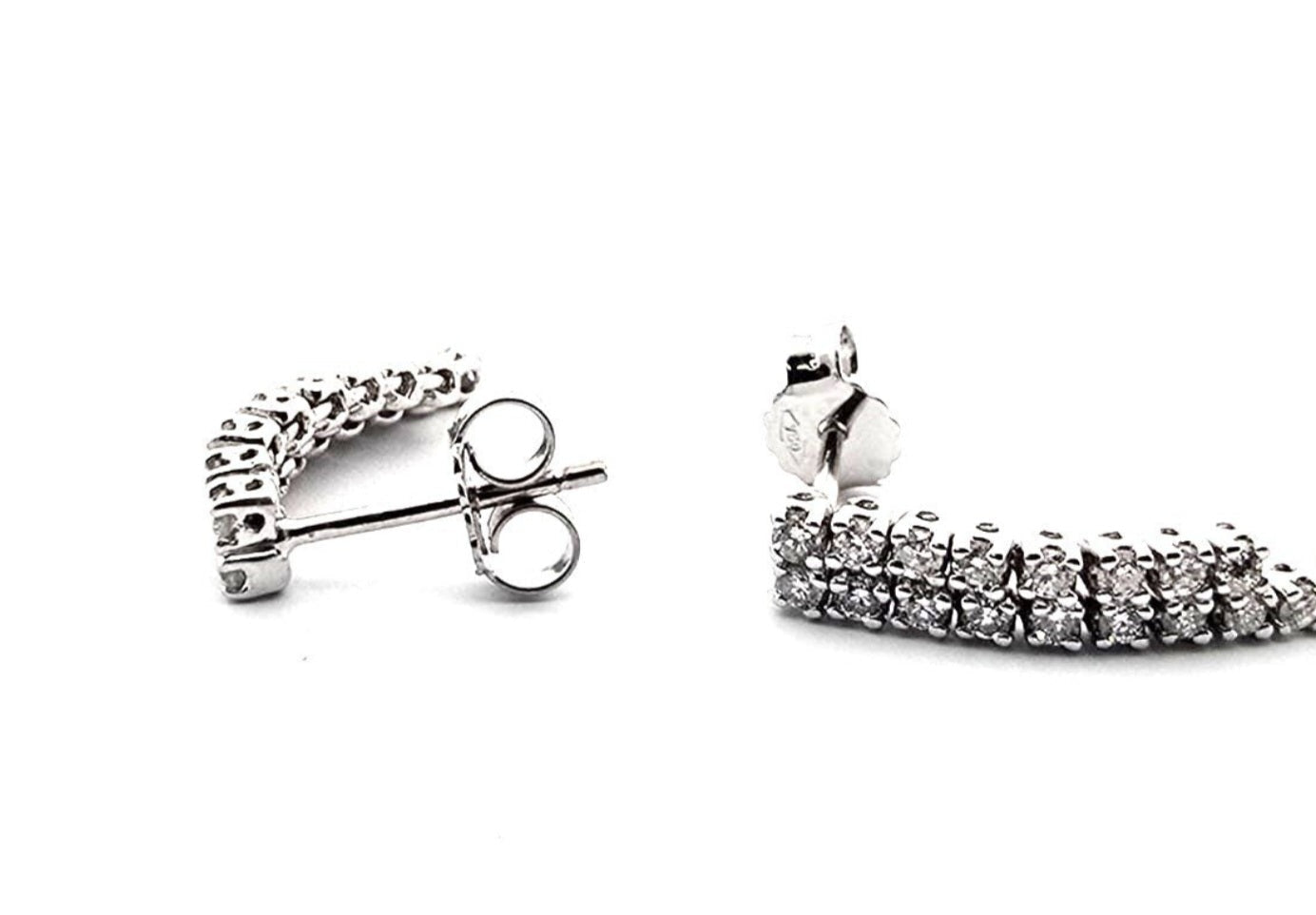 Orecchini tennis in oro bianco e diamanti naturali