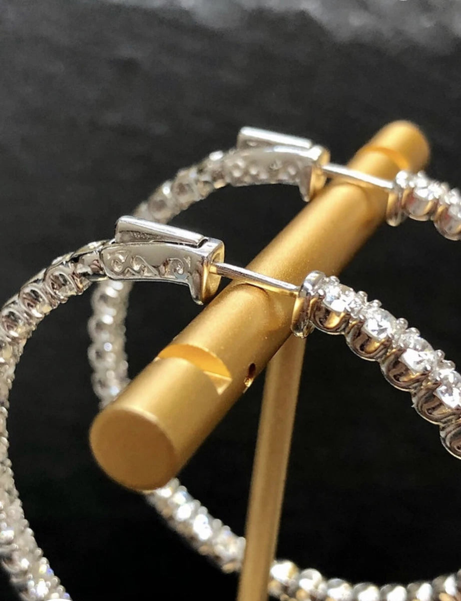 Orecchini a cerchio oro bianco 18k diamanti Naturali 10,50 ct