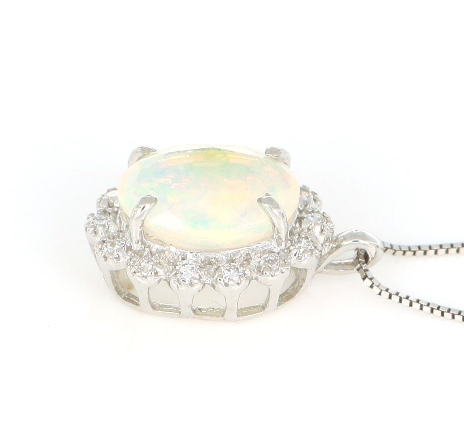 Collana in oro bianco 18k e diamante naturale e opale 1.60ct