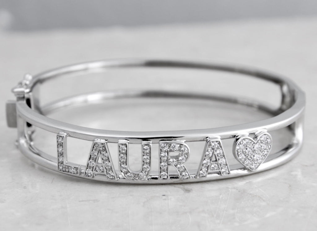 Bracciale personalizzato in oro bianco 18k e diamanti naturali