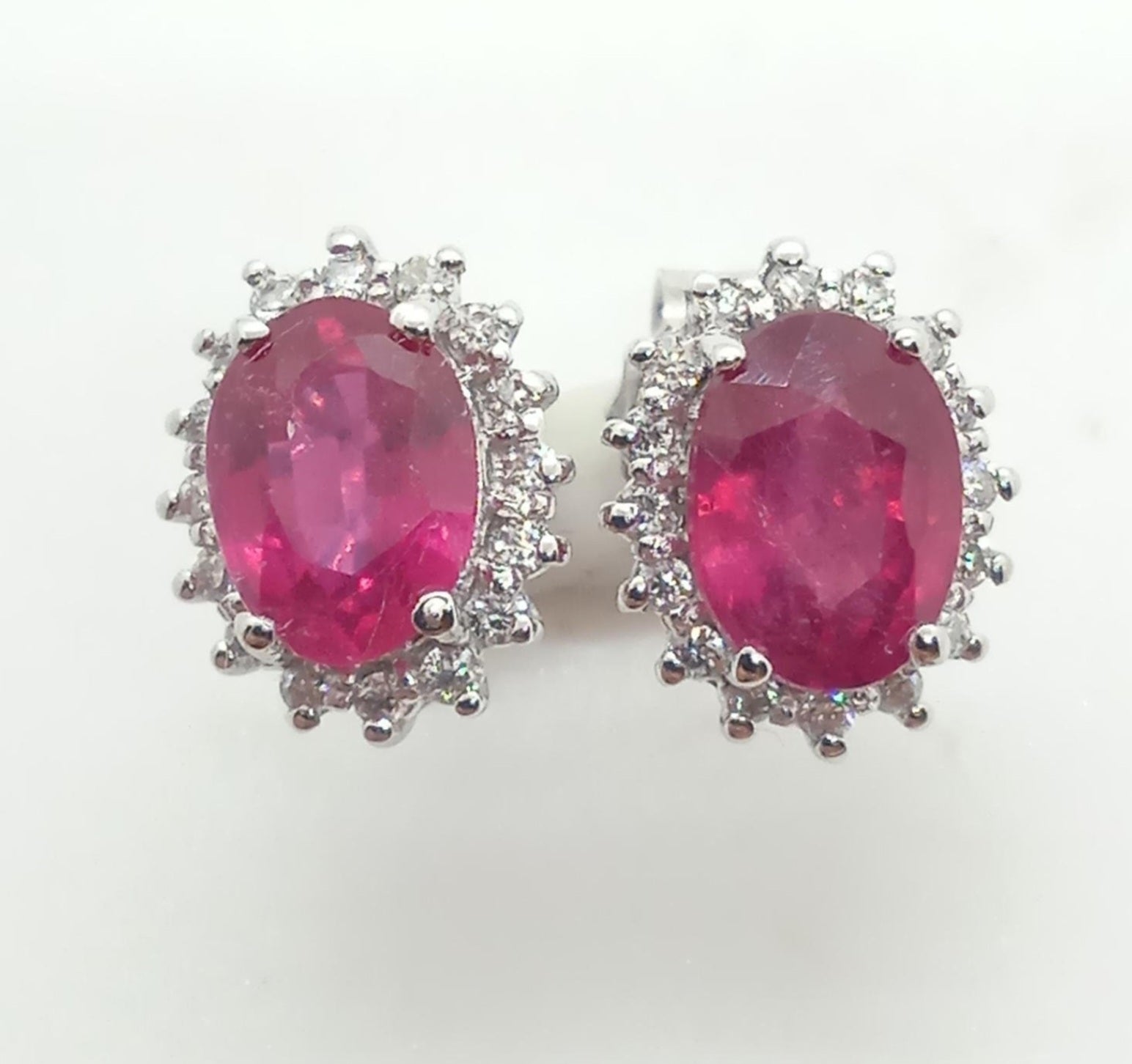 Orecchini - 18 carati Oro bianco Rubino - Diamante