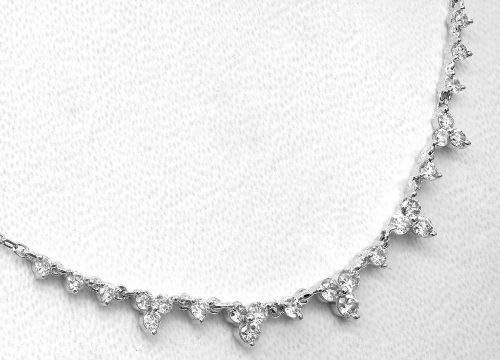 Collana con ciondolo in oro bianco 18k e diamanti naturali 1.25ct