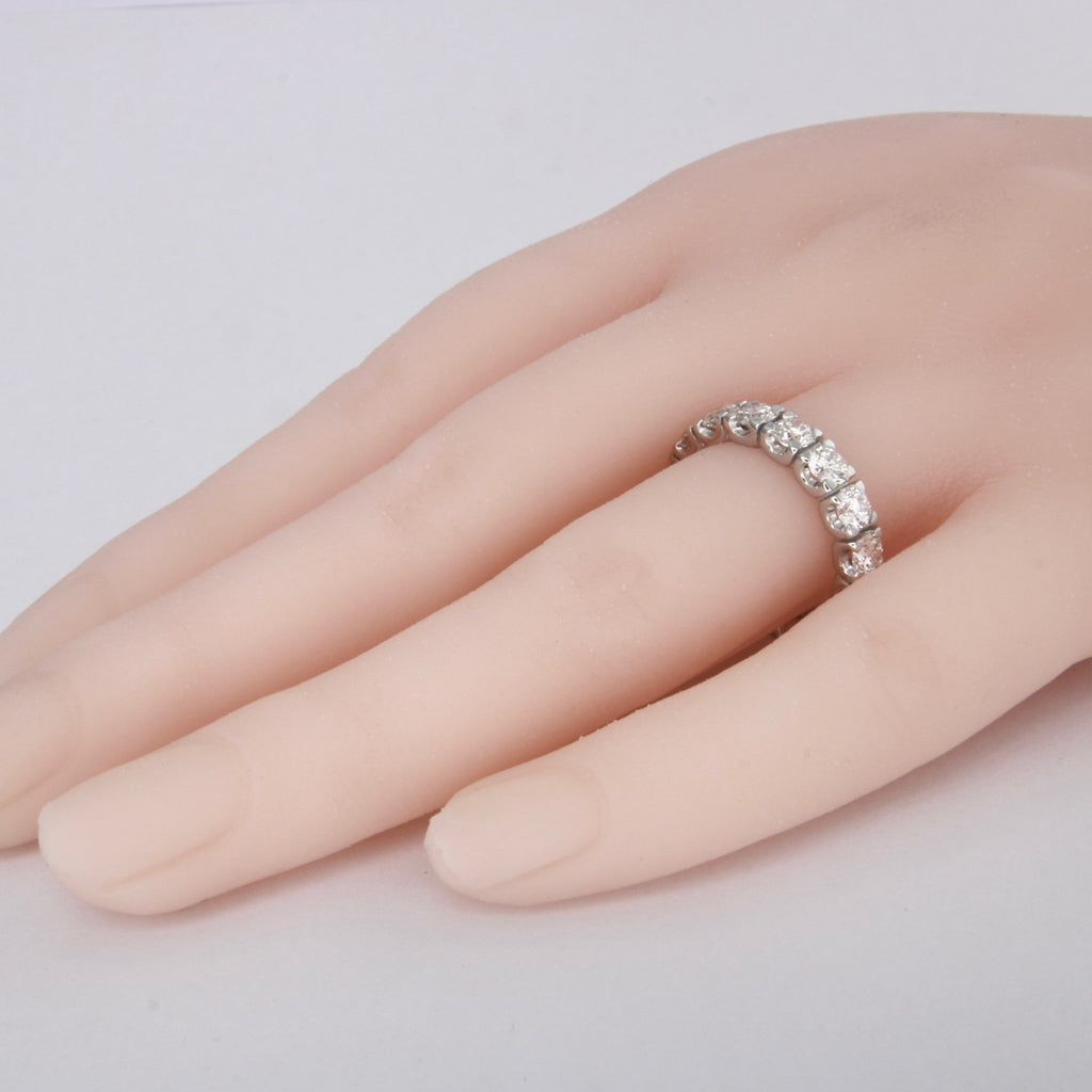 Anello Eternity con 3.00 ct  diamanti Naturali