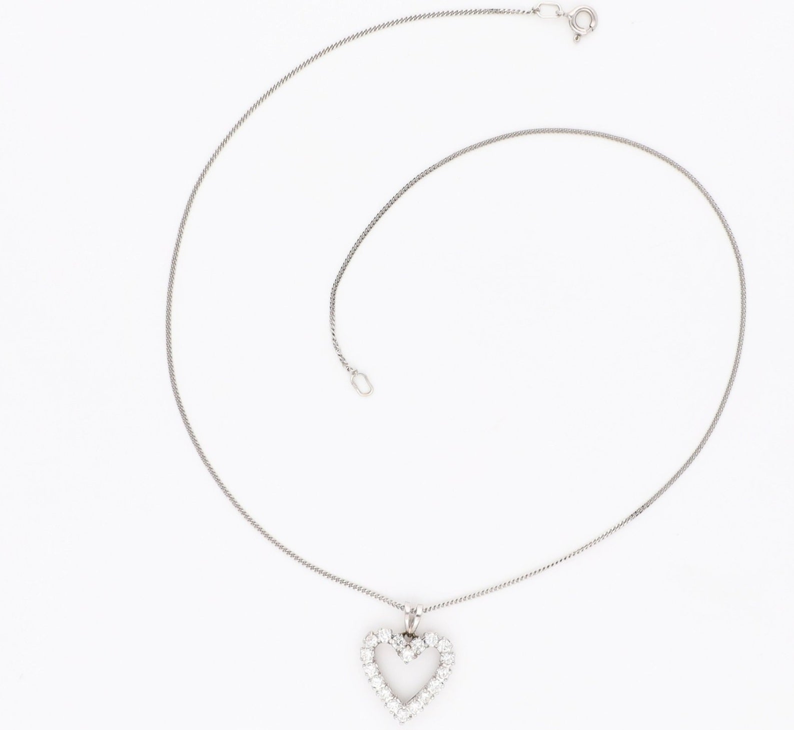 Collana cuore in oro e diamanti naturali 0.54ct