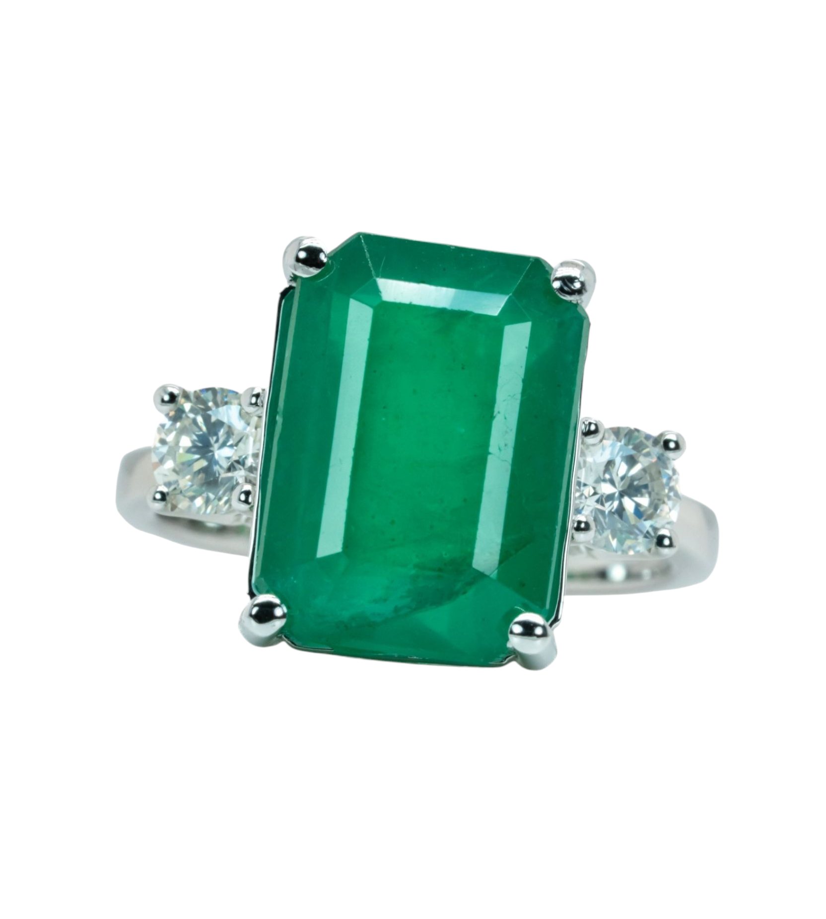 Anello trology in oro bianco e smeraldo 8.60 ct  e diamanti naturali 0.70ct