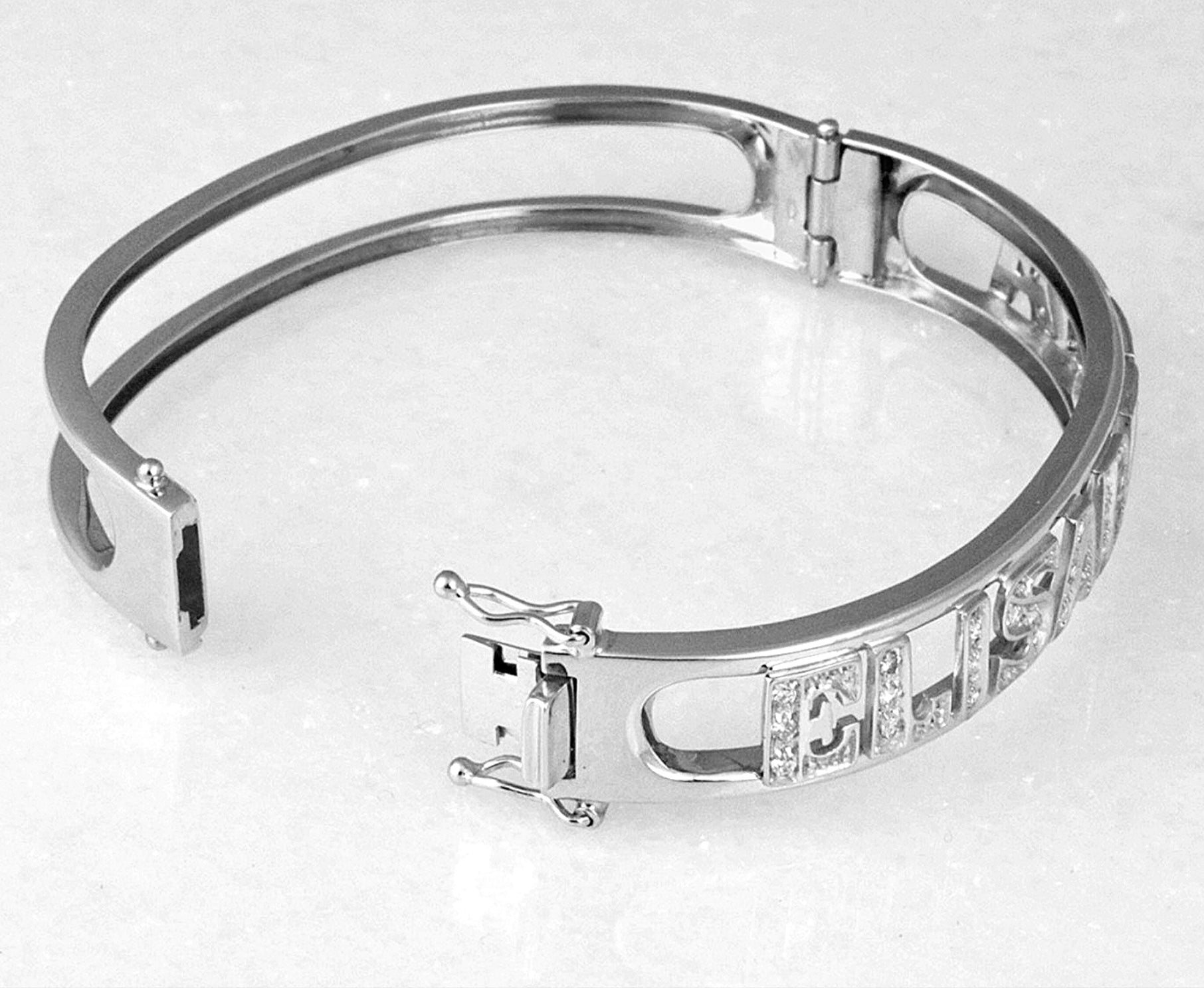 Bracciale personalizzato in oro bianco 18k e diamanti naturali