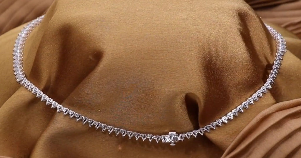 Collana tennis in oro bianco 18k e diamanti naturali 42ct
