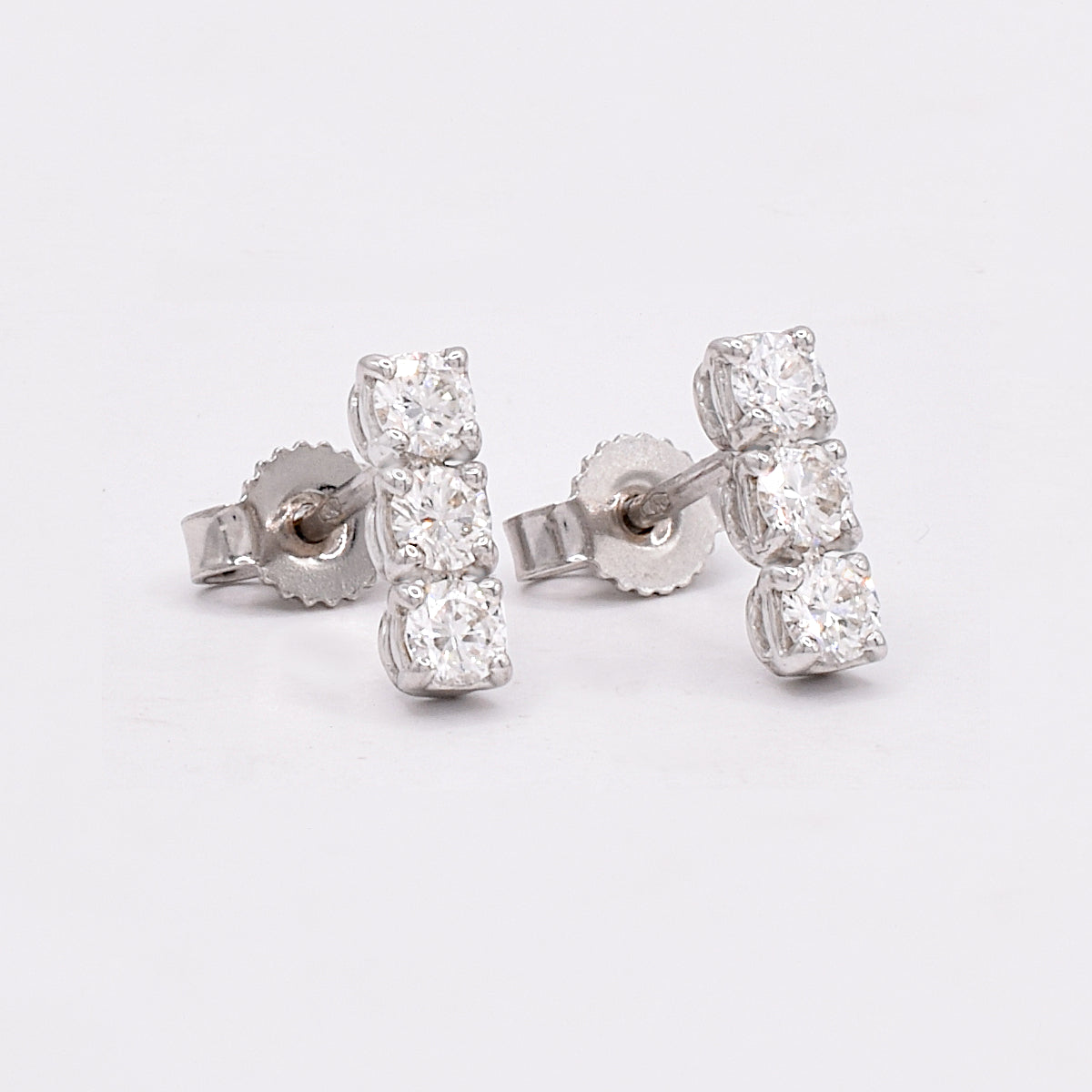 Orecchini “Trilogy” con 0.42ct Diamanti Naturali