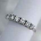 Anello Riviera -0.70 ct 7 Diamanti Naturali