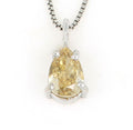 Ciondolo punto luce con diamante naturale taglio pera certificato GIA 0.67 ct