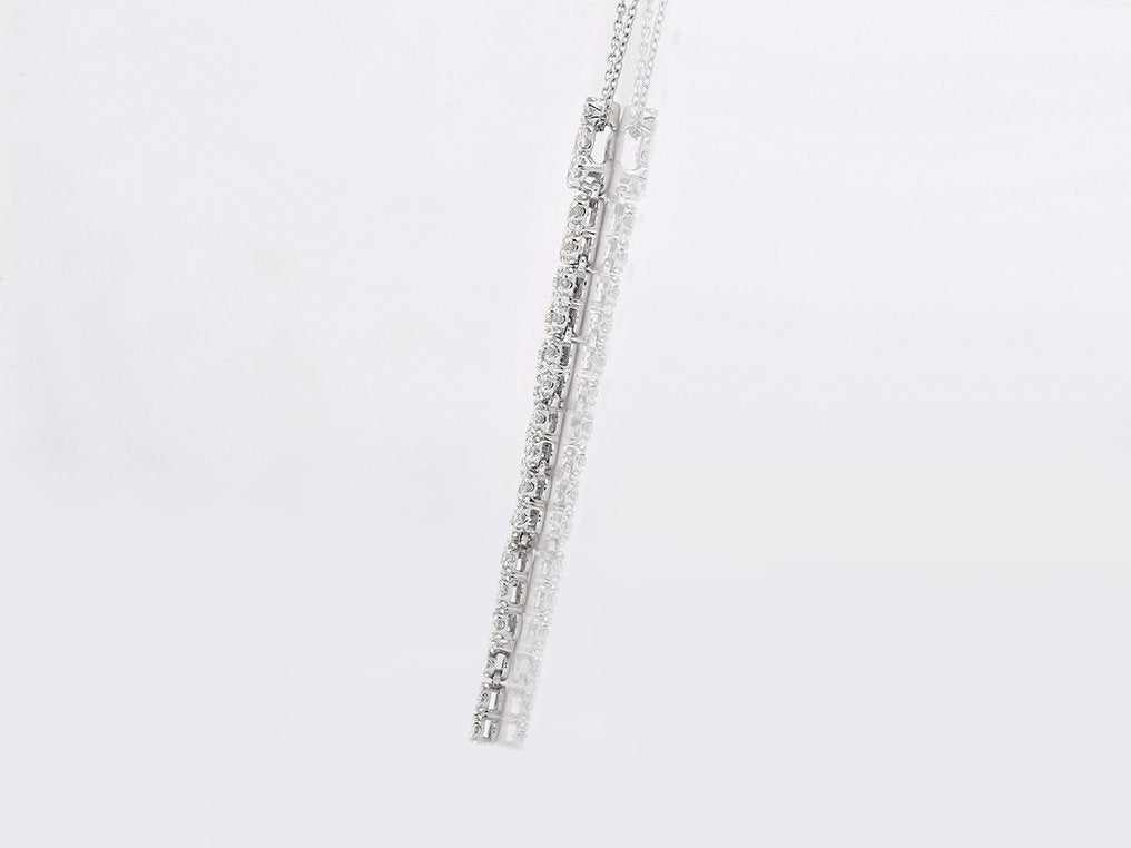Collana con ciondolo - 18 carati Oro bianco - 2.02ct. tw. Diamante  Naturale